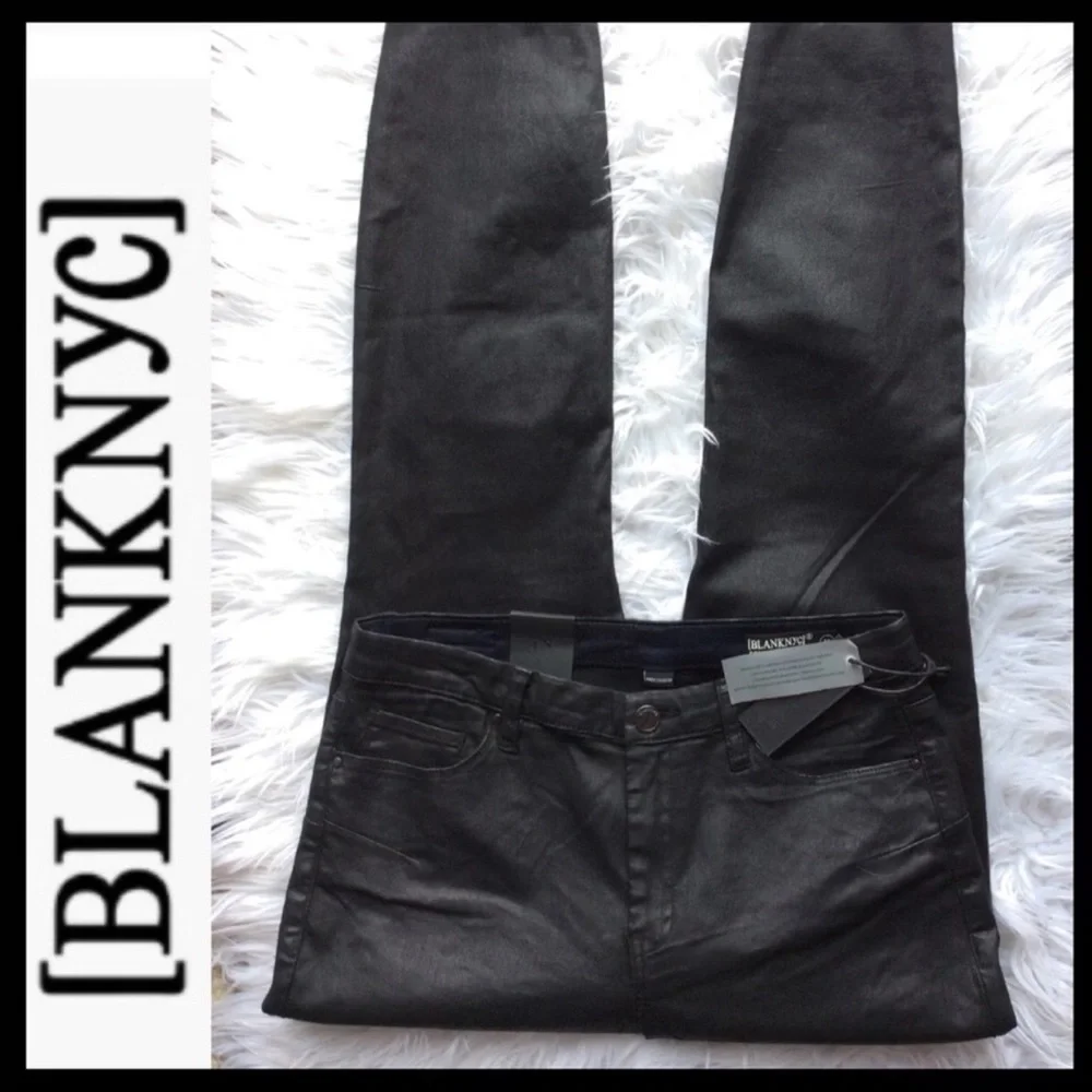 NWT [BLANKNYC] The Bond Skinny Jean